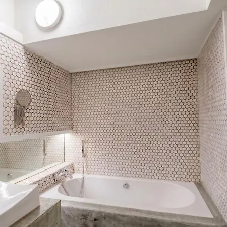 Villa Magnifique Maison De A Deux Pas De La Antibes